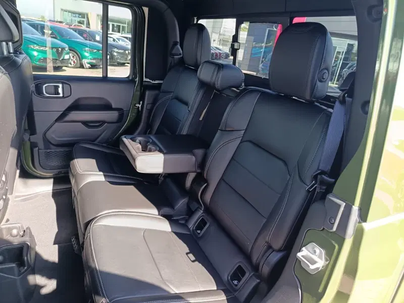 Jeep Gladiator usata a Alessandria (14)