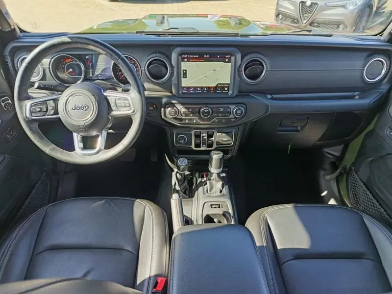 Jeep Gladiator usata a Alessandria (15)