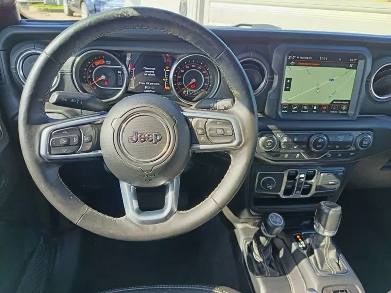 Jeep Gladiator usata a Alessandria (17)
