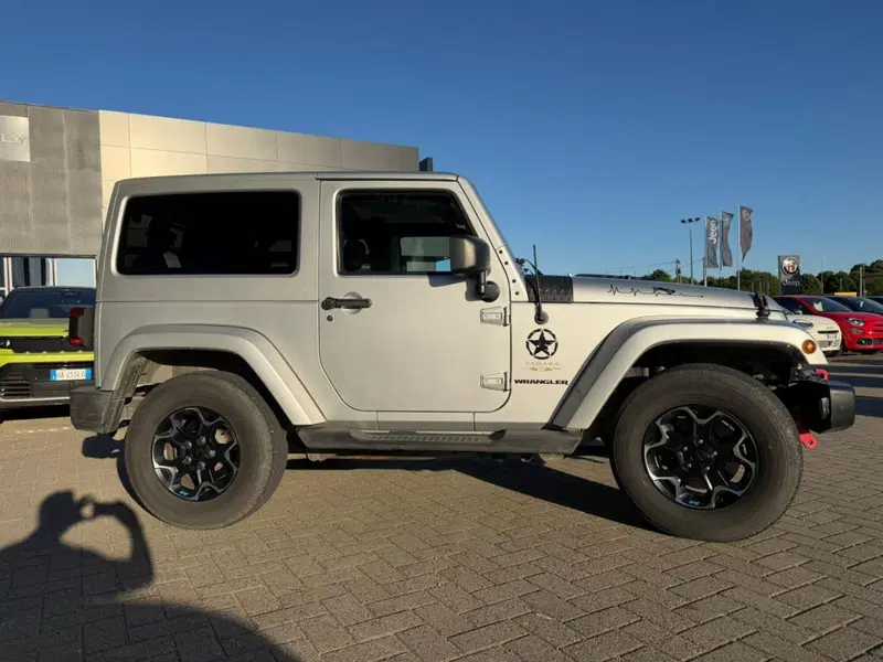 Jeep Wrangler Unlimited usata a Alessandria (19)