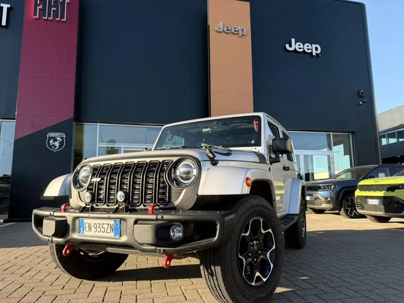 Jeep Wrangler Unlimited usata a Alessandria (2)