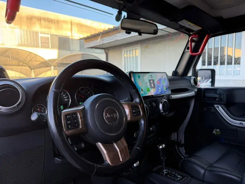 Jeep Wrangler Unlimited usata a Alessandria (20)