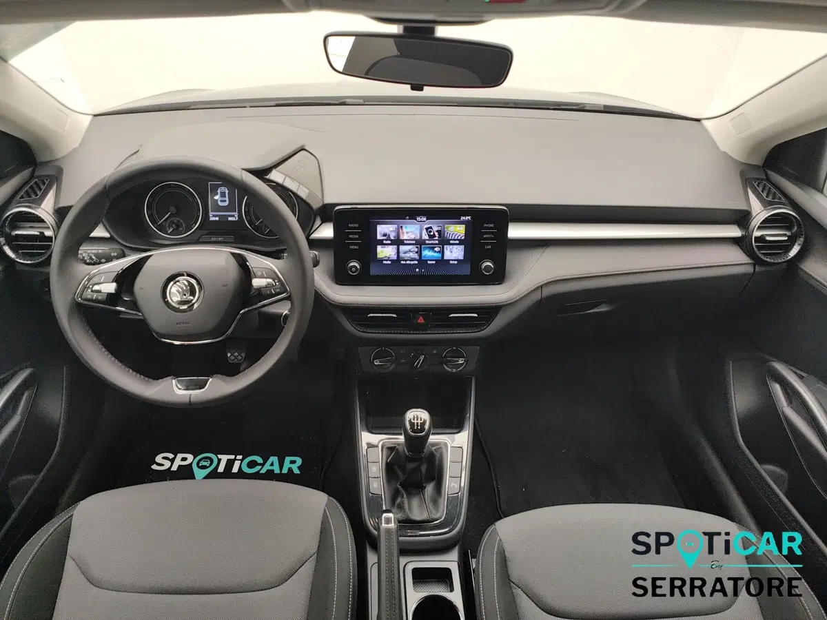 Skoda Fabia usata a Como (7)
