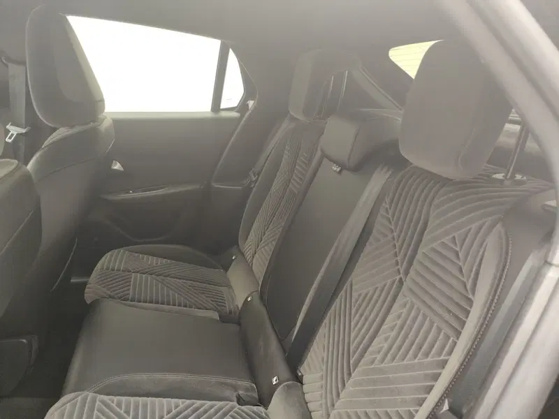 Lancia Ypsilon usata a Como (13)