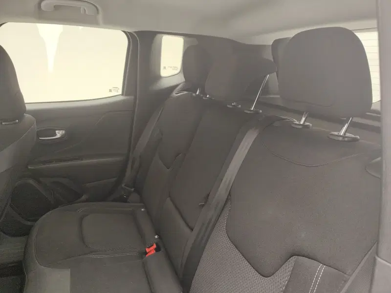 Jeep Renegade usata a Como (13)