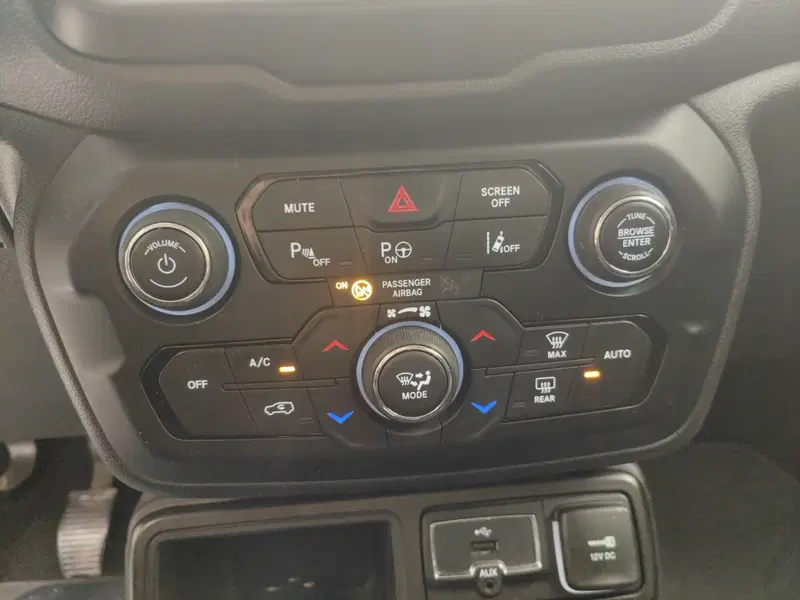 Jeep Renegade usata a Como (16)