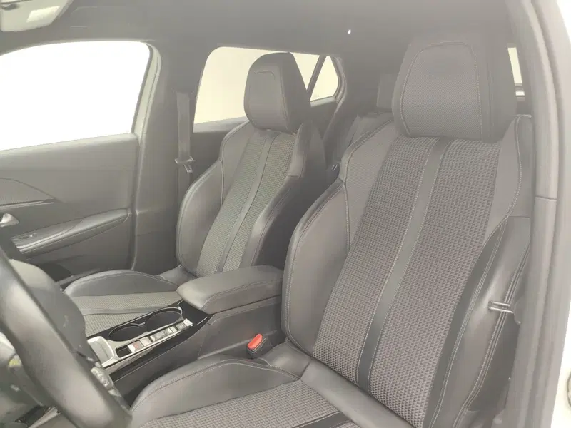 Peugeot 2008 usata a Como (12)