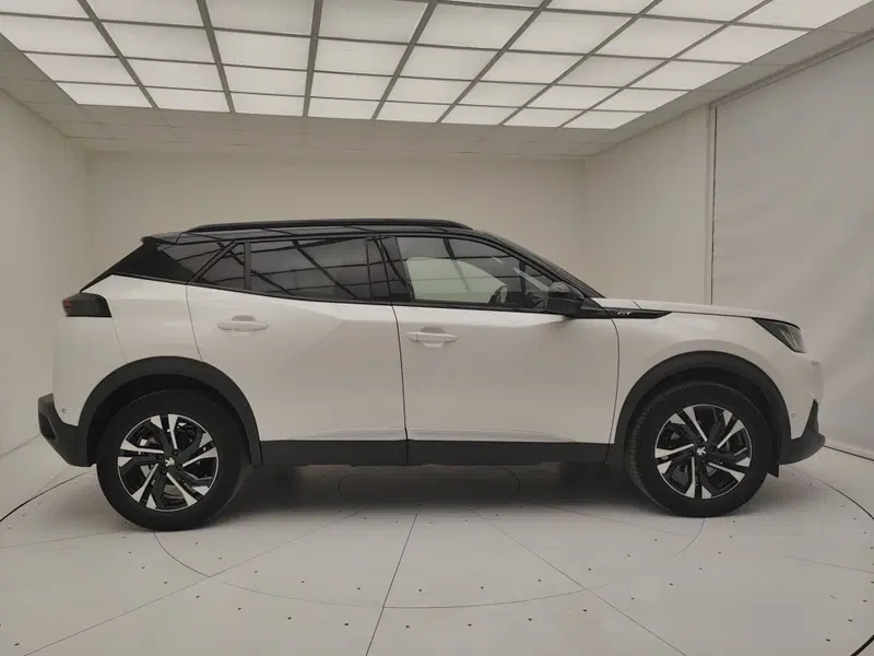 Peugeot 2008 usata a Como (19)
