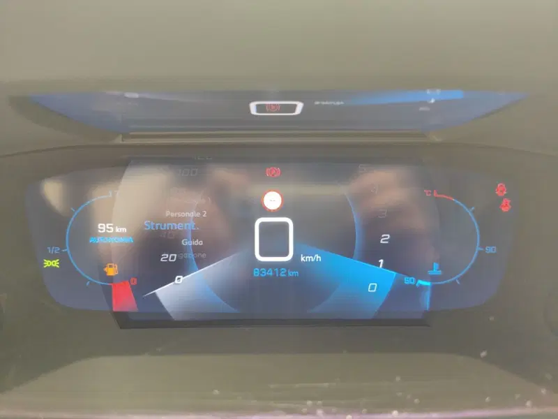 Peugeot 2008 usata a Como (8)