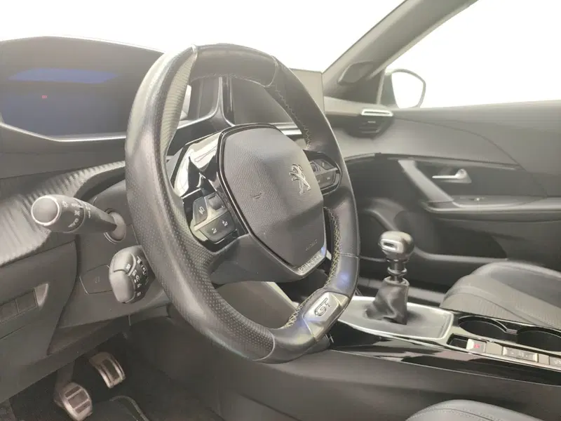 Peugeot 2008 usata a Como (9)