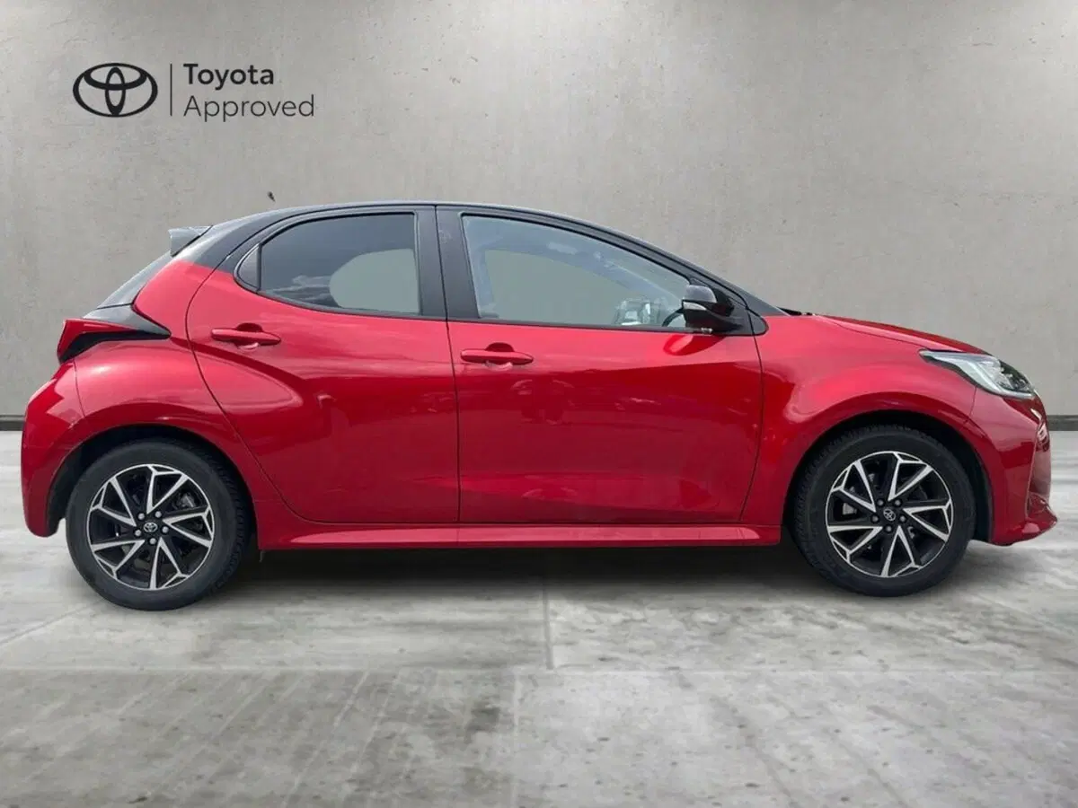 Toyota Yaris usata a Sondrio (4)