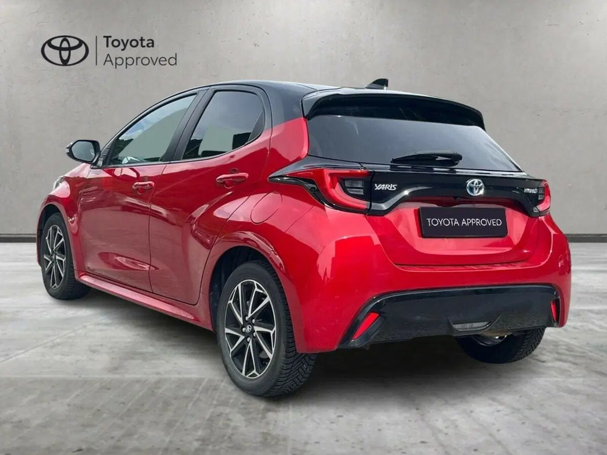 Toyota Yaris usata a Sondrio (5)