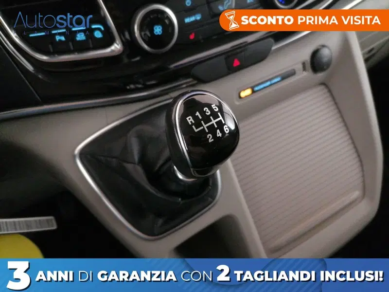 Ford Tourneo Custom usata a Roma (14)