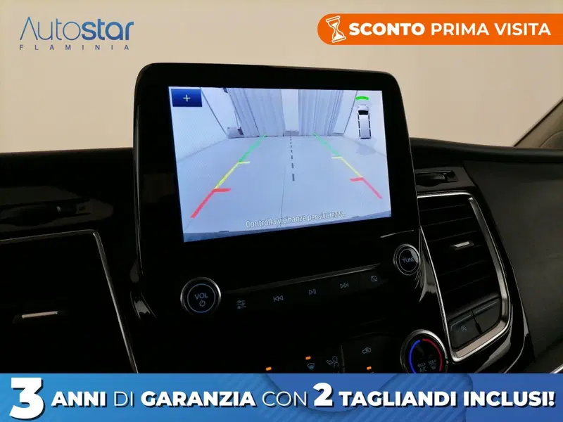Ford Tourneo Custom usata a Roma (17)