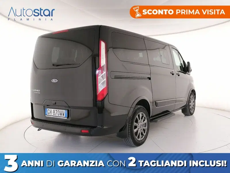 Ford Tourneo Custom usata a Roma (2)