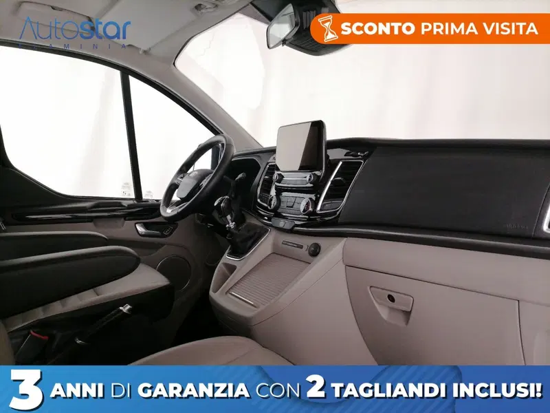 Ford Tourneo Custom usata a Roma (7)