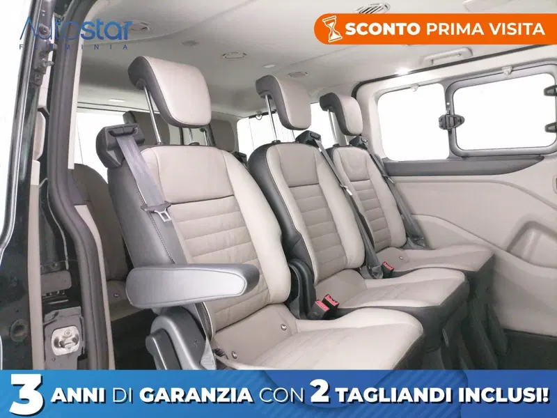 Ford Tourneo Custom usata a Roma (8)