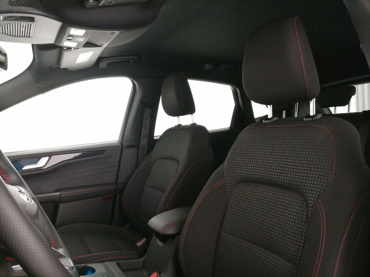 Ford Kuga usata a Roma (12)