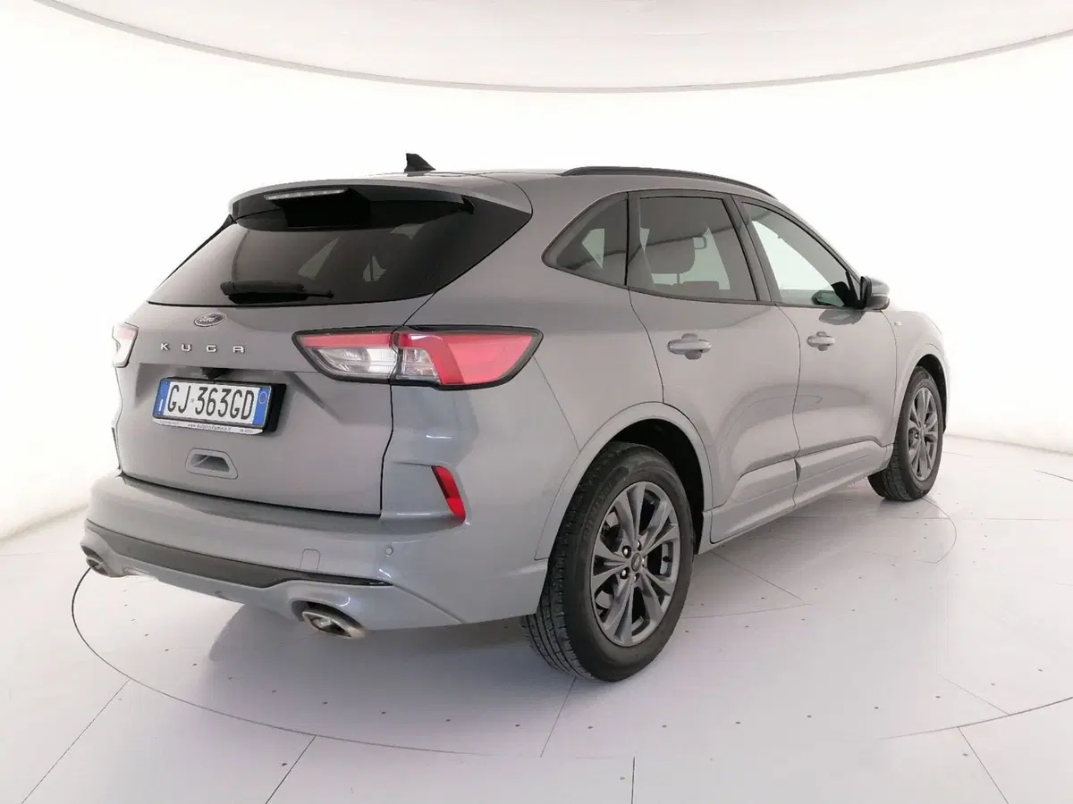 Ford Kuga usata a Roma (2)