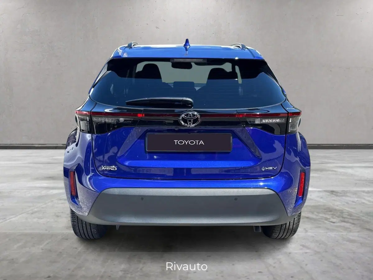 Toyota Yaris Cross usata a Como (11)
