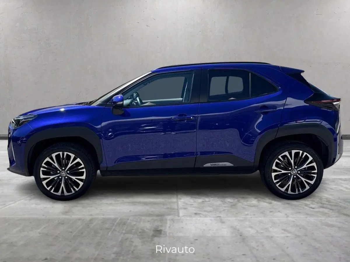 Toyota Yaris Cross usata a Como (2)