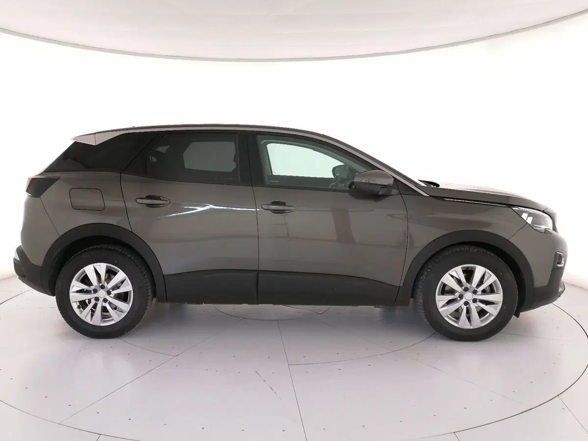Peugeot 3008 usata a Roma (3)