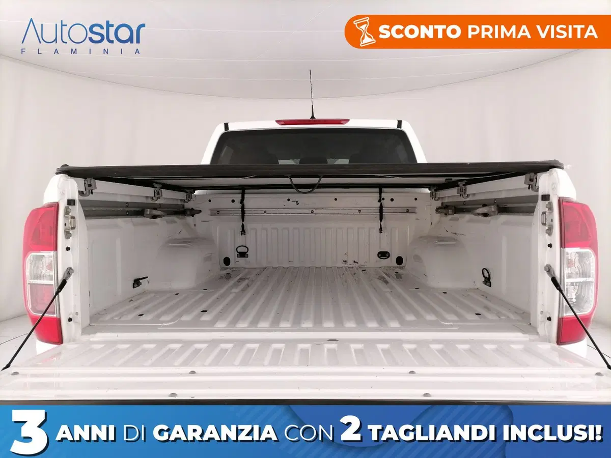 Nissan Navara usata a Roma (9)