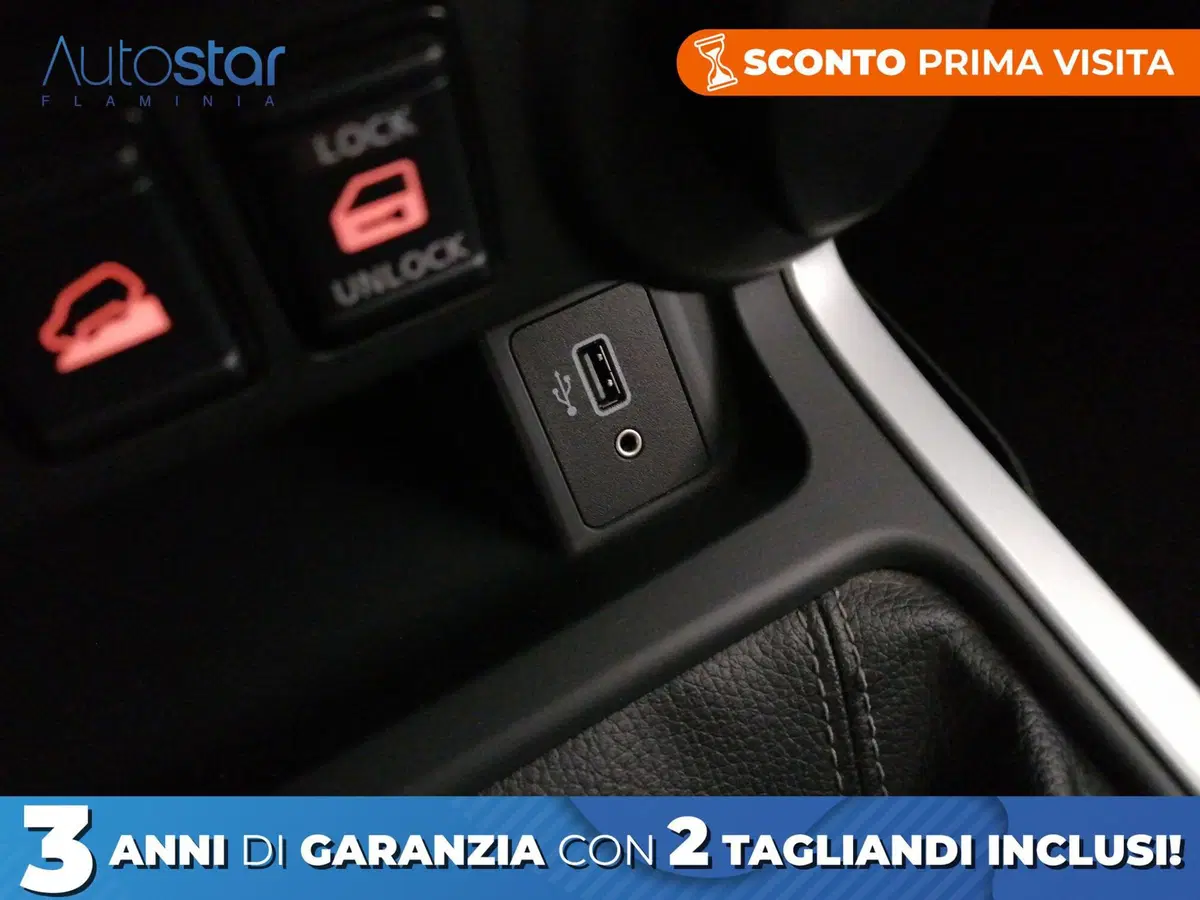 Nissan Navara usata a Roma (17)