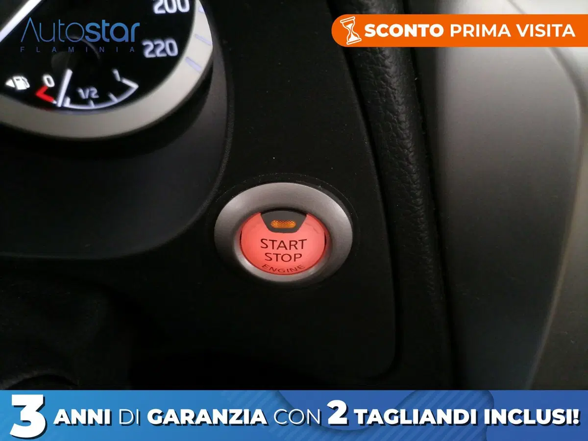 Nissan Navara usata a Roma (18)