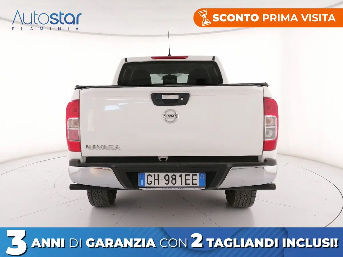 Nissan Navara usata a Roma (4)