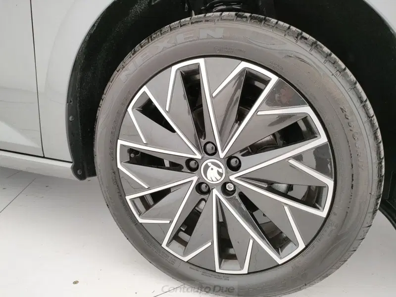 Skoda Scala usata a Caserta (10)