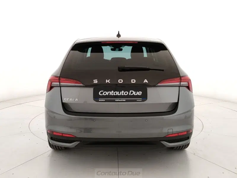 Skoda Scala usata a Caserta (6)