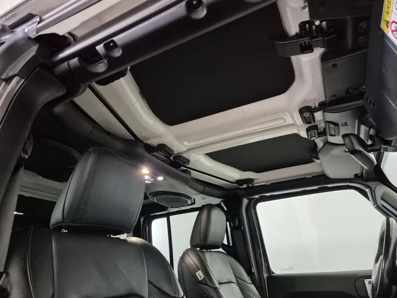 Jeep Wrangler Unlimited usata a Torino (17)
