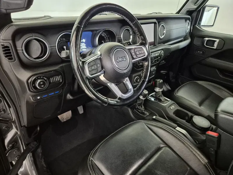 Jeep Wrangler Unlimited usata a Torino (6)