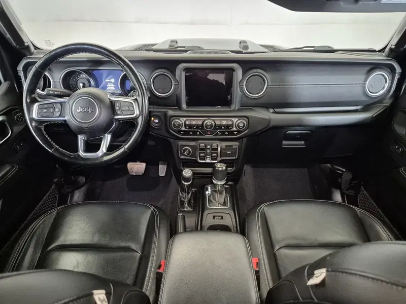 Jeep Wrangler Unlimited usata a Torino (8)