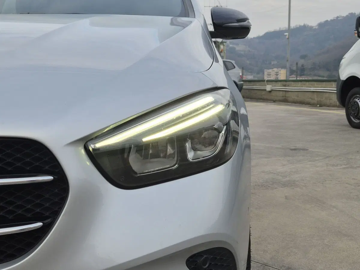 Mercedes-Benz Classe B usata  (18)