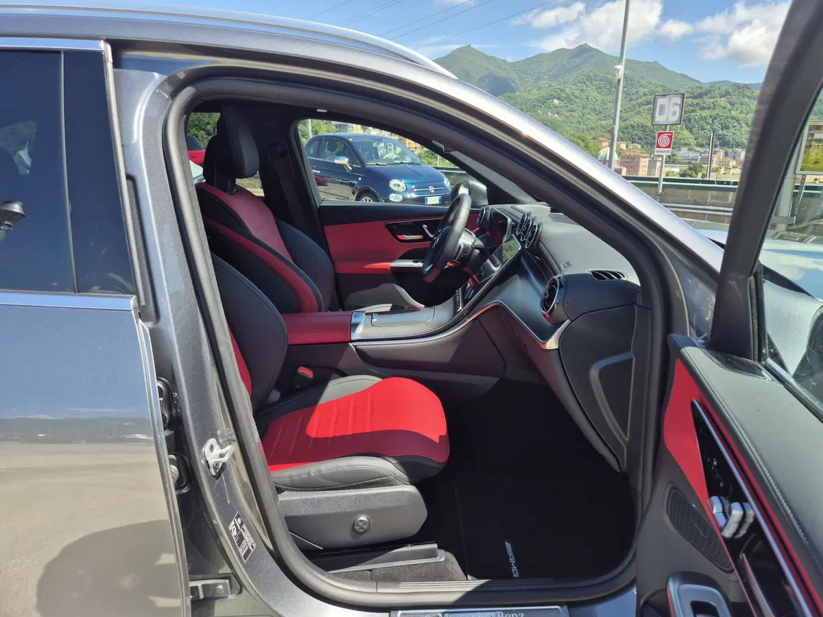 Mercedes-Benz GLC SUV usata  (9)