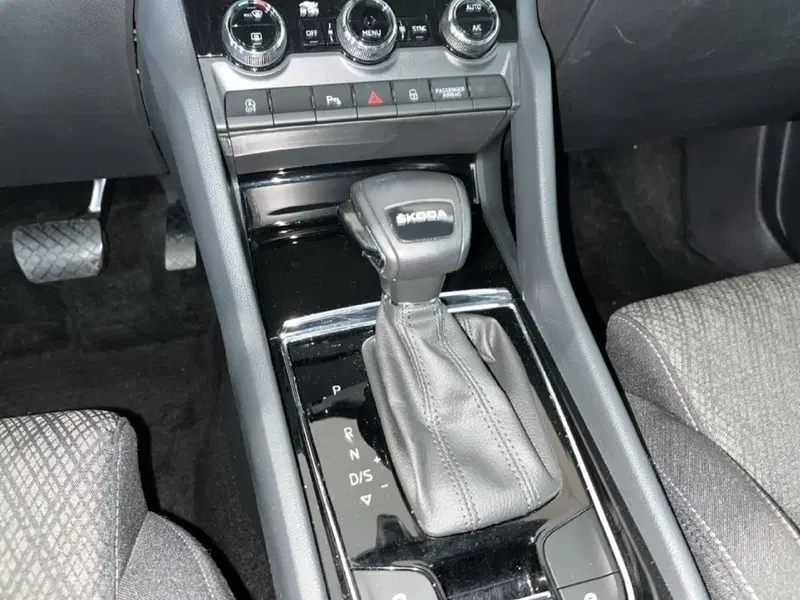 Skoda Karoq usata a Torino (10)