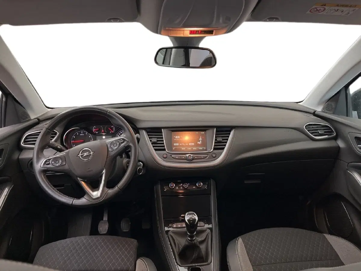 Opel Grandland X usata a Torino (11)