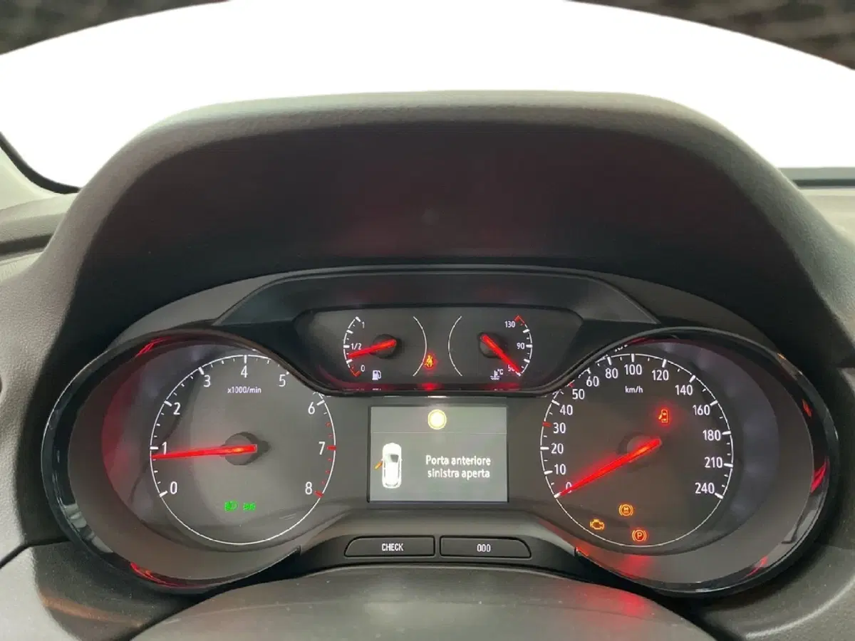 Opel Grandland X usata a Torino (15)