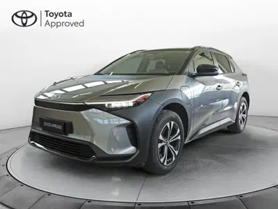 Toyota bZ4X ev Lounge 2wd 204cv del 2023 usata a Venezia