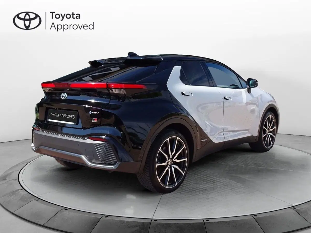 Toyota Toyota C-HR usata a Treviso (5)