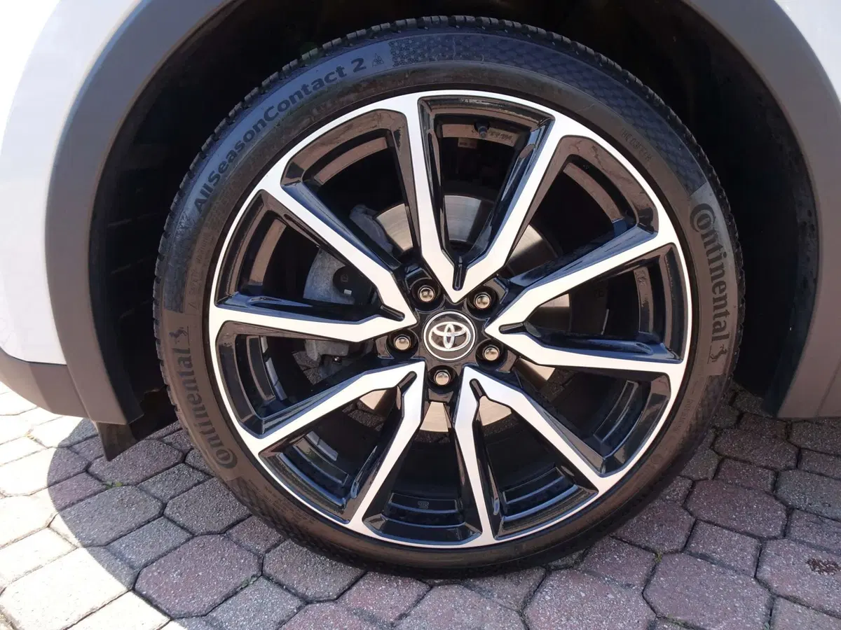 Toyota Toyota C-HR usata a Treviso (7)