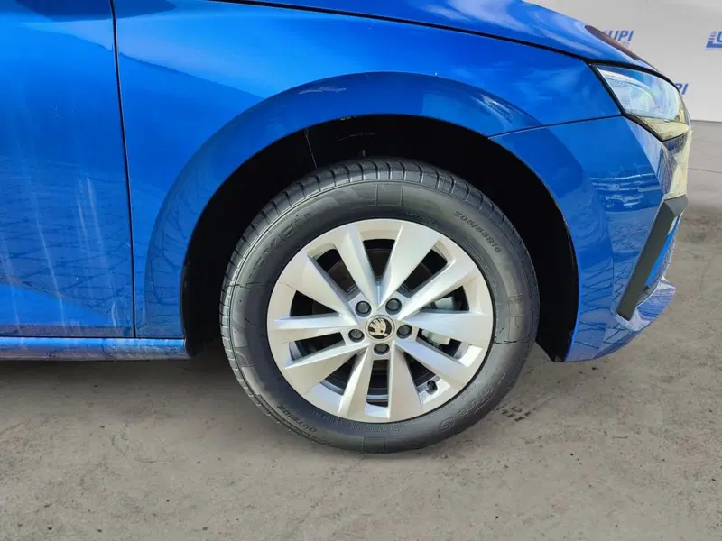 Skoda Scala nuova a Prato (15)