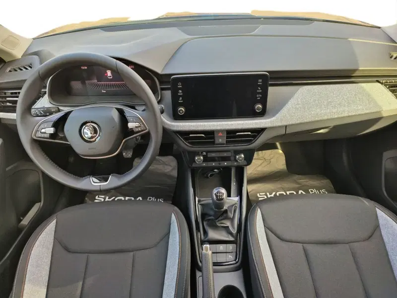 Skoda Scala nuova a Prato (8)