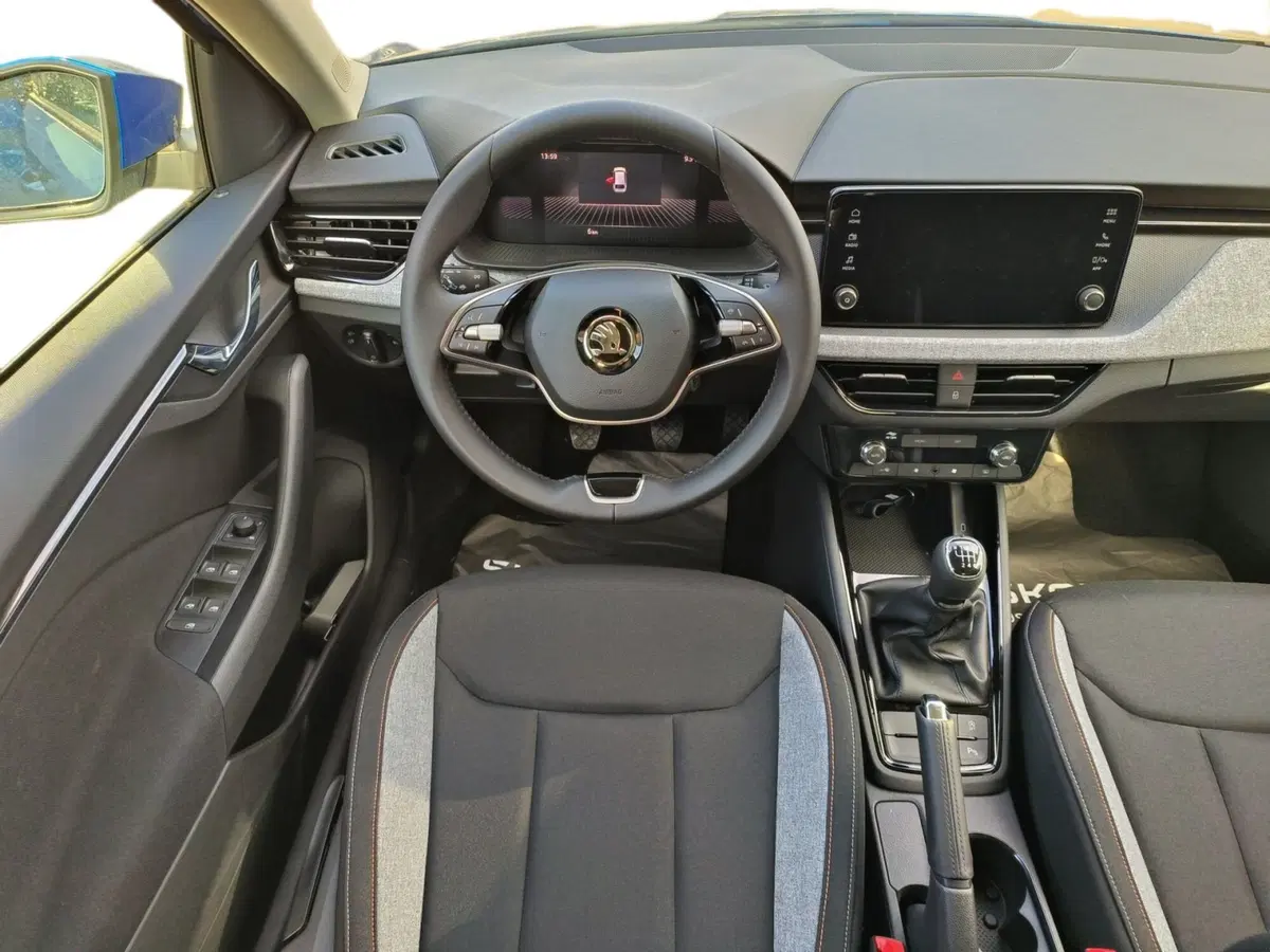 Skoda Scala nuova a Prato (9)