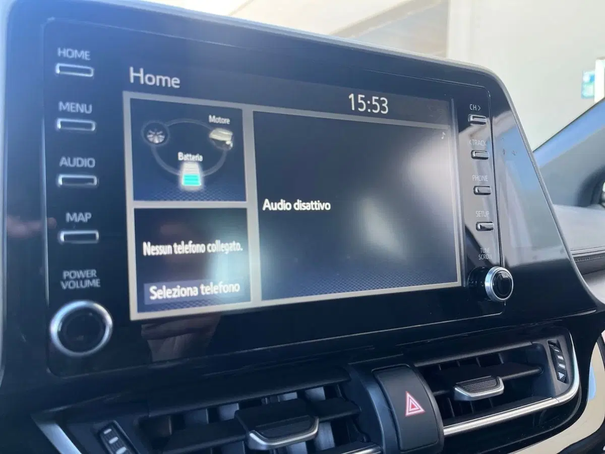 Toyota Toyota C-HR usata a Ragusa (10)