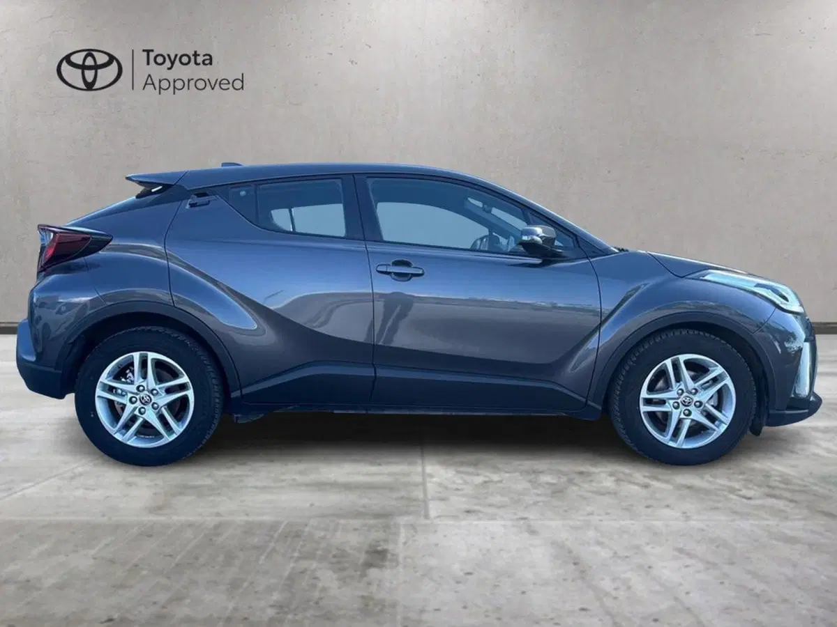 Toyota Toyota C-HR usata a Ragusa (4)