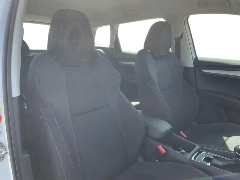 Skoda Karoq usata a Prato (13)