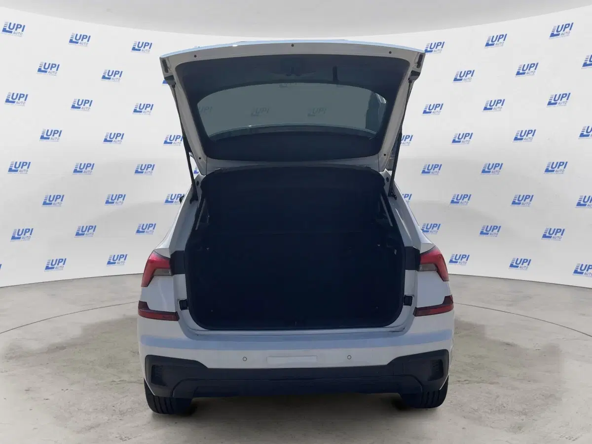 Skoda Kamiq nuova a Prato (13)